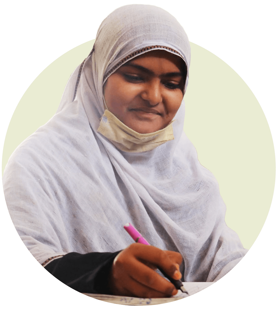 A student at a Thaakat DREAMS school in Karachi, Pakistan